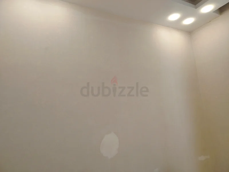 طلاء63218320292866112