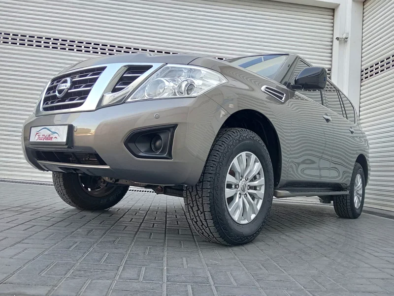 Nissan patrol 2019 V6 gcc accident free single owner well maintained63156990185987111