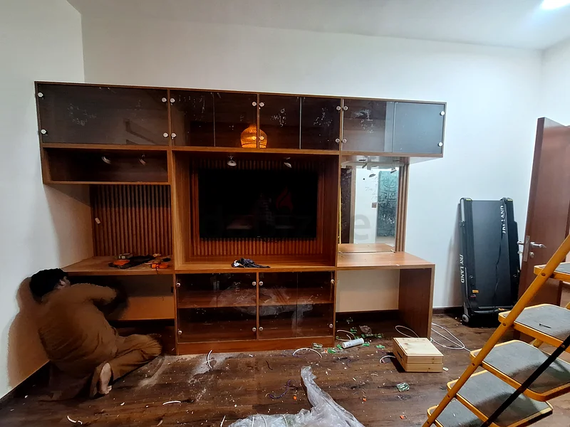 Wood fix and maintinance63440367398147114