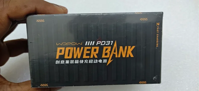 22.5W Fast Charging Mini Container Portable Power Bank 10000mAh Digital Display Dual LED Light63260219476738110