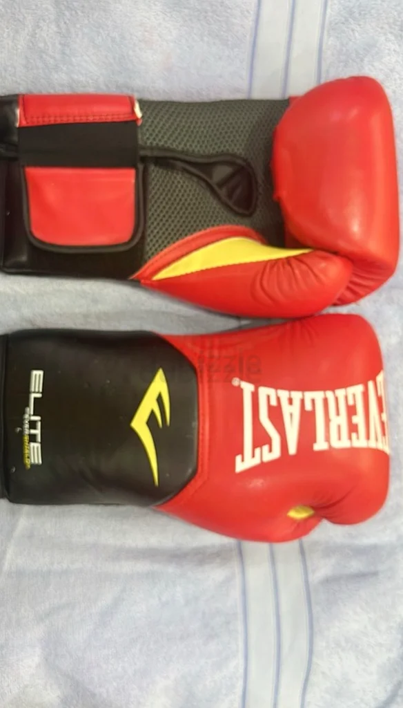 Everlast Elite Prostyle Training Gloves - Unleash Your Fighting Spirit!63241654879362113