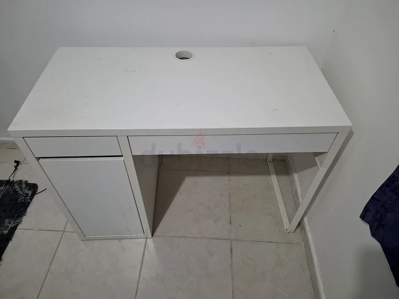 مكتب أيkea63211913252227118