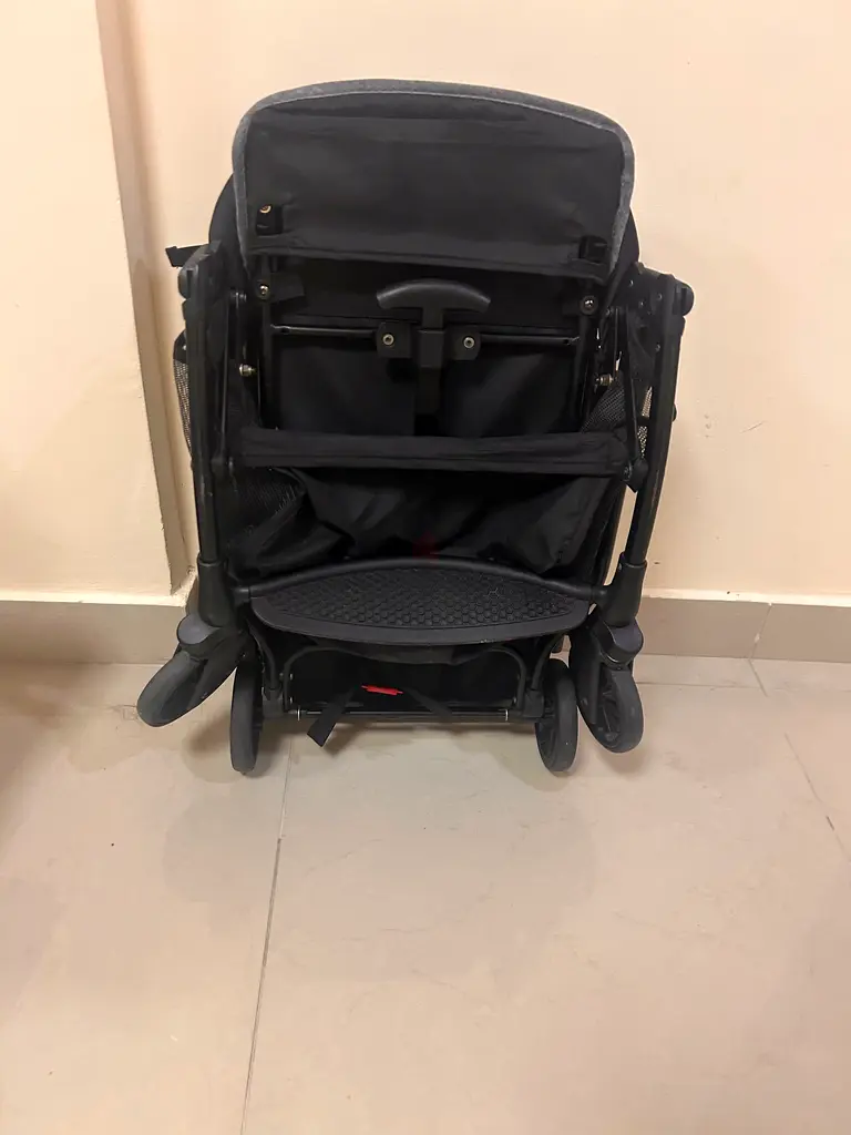 Two Baby strollers used less than 6 months63205885132161111