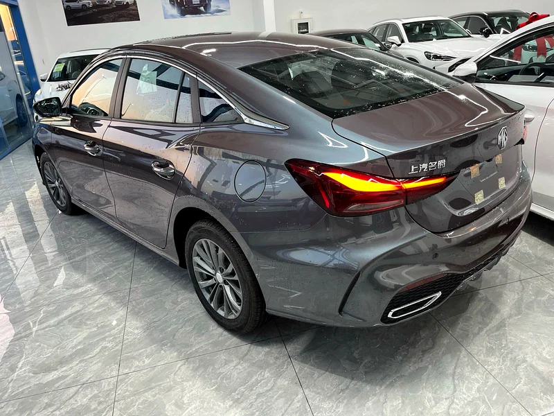 MG5 Comfort 1.5L 2025 Gray63177100372481113