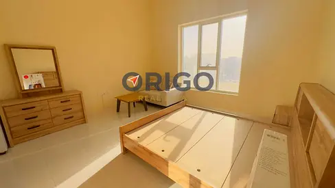 Fully Furnished Studio I All Utilities Included