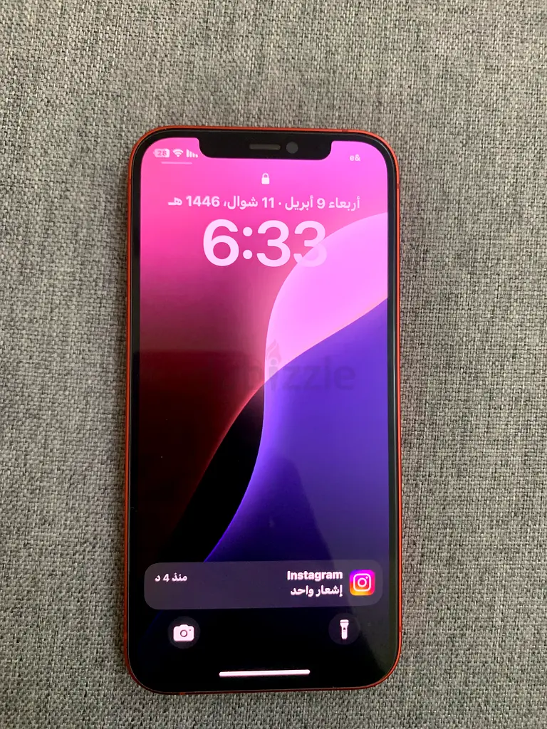 iPhone 12 Red