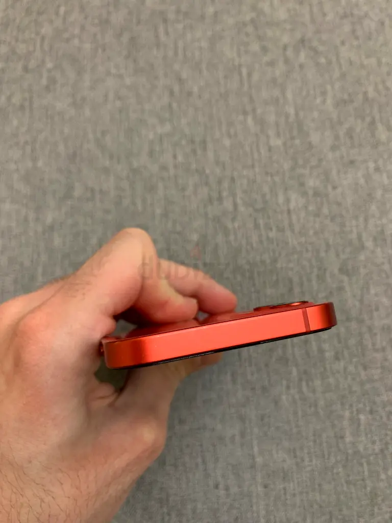 iPhone 12 Red63213937814017114