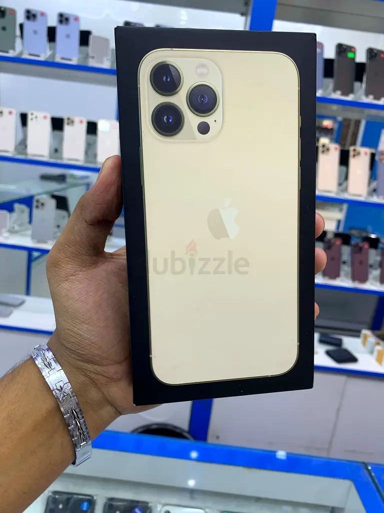 آيفون