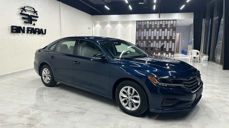 Volkswagen Passat 202063170385237890112
