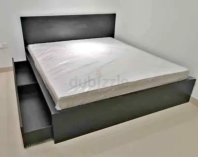 ‎IKEA Malam queen size bed 160/200cm bed with 2 storage drawers underneath and Ikea mattress