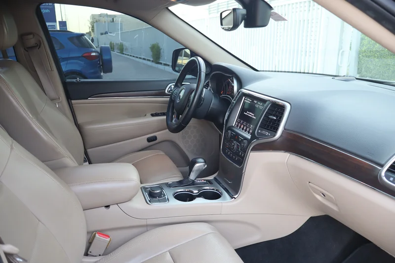 Jeep Grand Cherokee  Limited - 2018 MODEL- GCC Specs62931644554497114