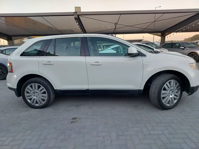 Ford Edge 2009 Gulf model with full panoramic roof63227774577794112
