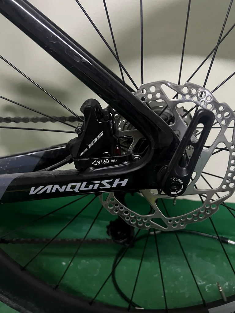 Road bicycle Titan Racing Vanquish, Nano carbon frame. Internal cable routine.63169470520065113
