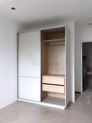 Custom built sliding doors cabinets
