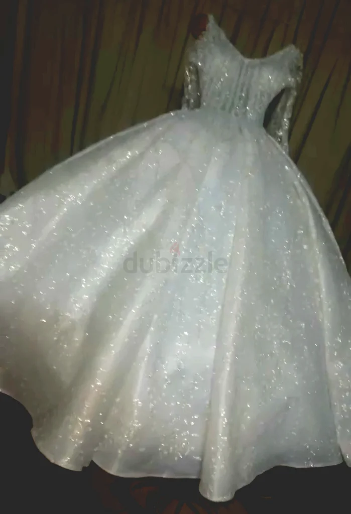 Wedding dress bride _ engagement _ celebration _ occasions63239080770946111