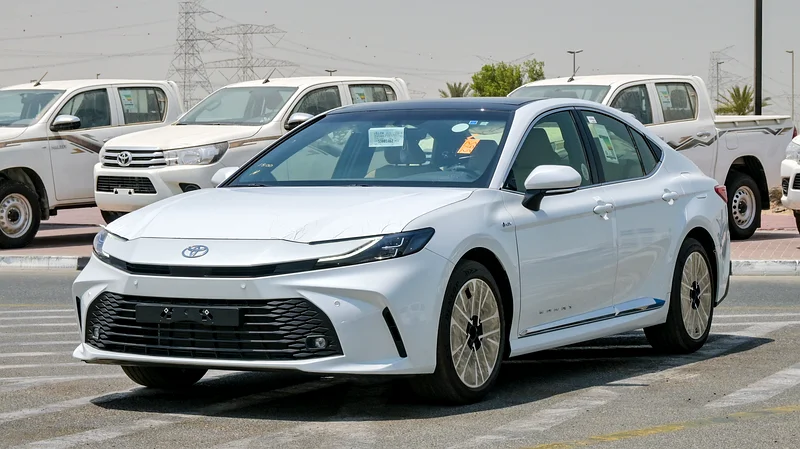 تويوتا كامري LE هجين 2.5 لتر، بانوراما - 2025 (للتصدير)63167561073794112