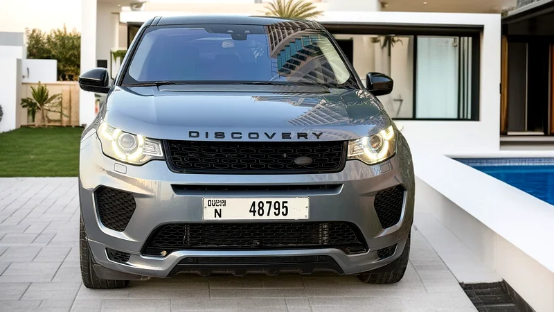 Land Rover Discovery Sport HSE 2018 with moonroof and heads-up display63488972722051111