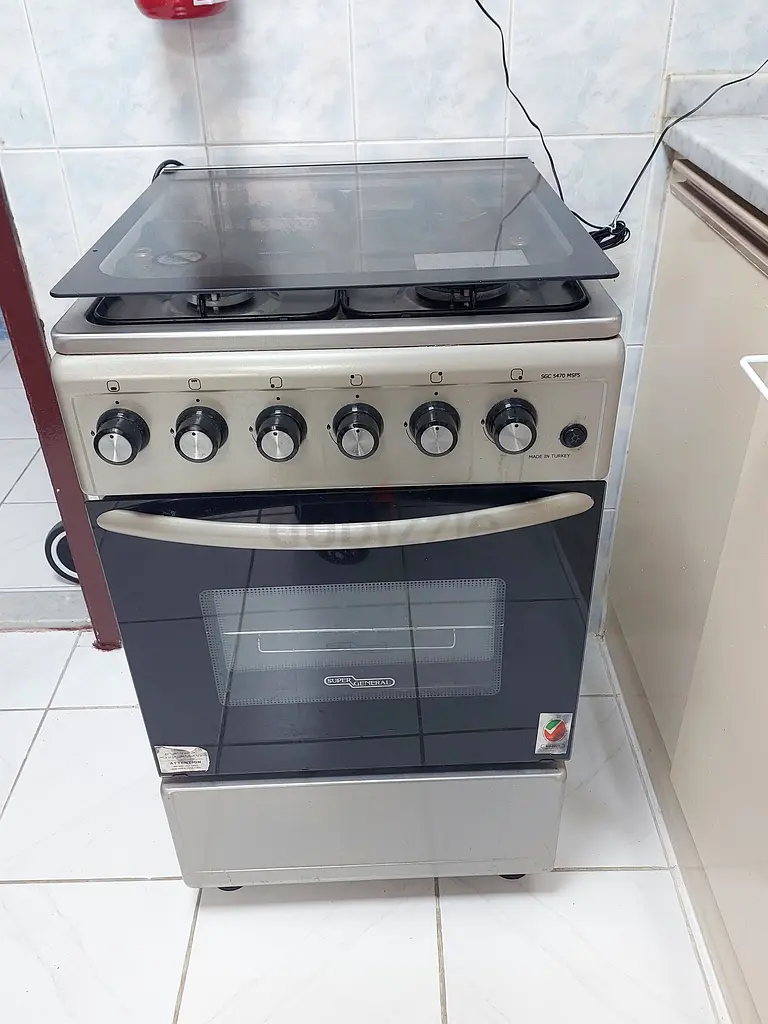 High-Quality Gas Cooker with Oven - Perfect Cooking Companion!