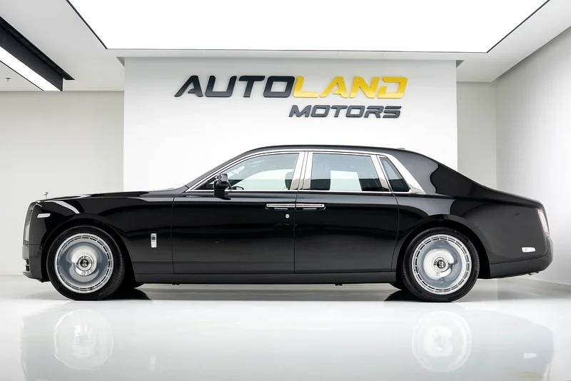 2025 ROLLS ROYCE PHANTOM | | GCC SPECS | WARRANTY SERVICE63222808578945114