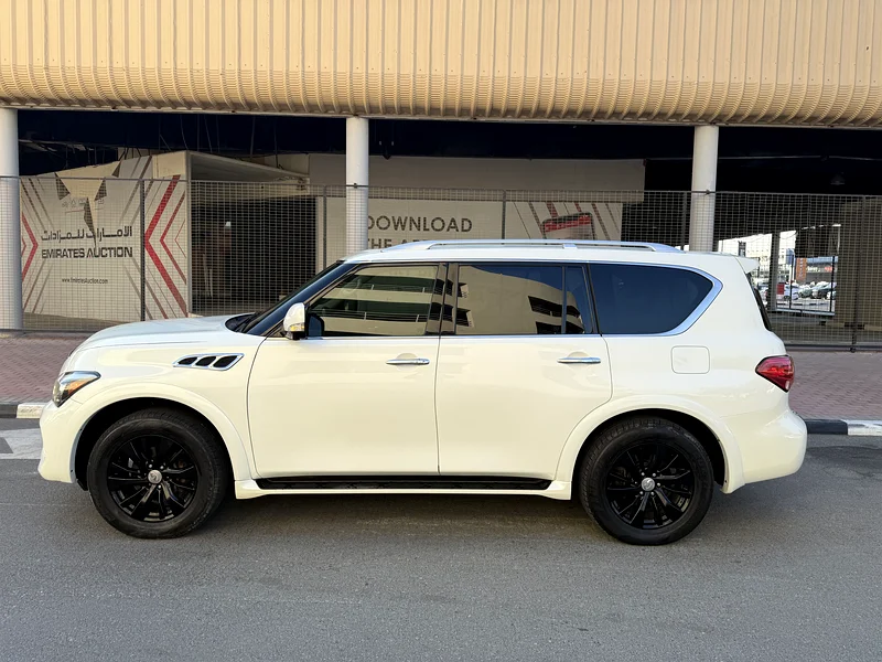 2017 إنفيني QX80 بلاتينوم فاخرة 5.6 V8 مواصفات الولايات المتحدة الأمريكية63174779122177113