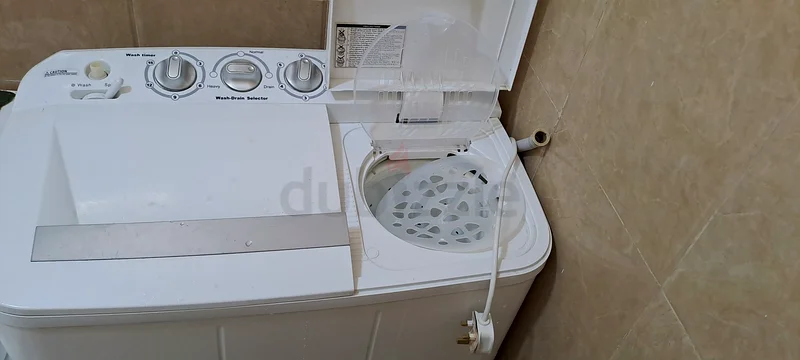 غسالة صغيرة الحجم وفعالة للبيع!63245728181250114