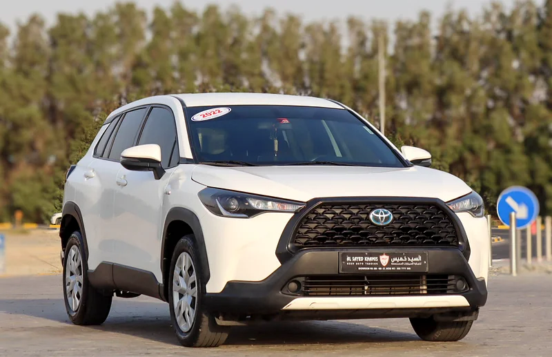 Toyota Corolla Cross Hybrid 1.8L 2022 GCC Original Paint Accident Free, excellent condition P.M 1230631661554732821116