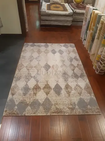 Stylish Diamond Pattern Area Rug