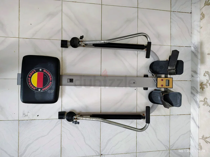 Compact Rowing Machine for Home Workout63242169408514110