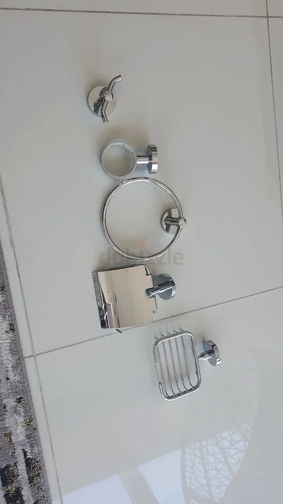 ملحقات حمام ميلانو، مجموعة من 6 قطع632158651898901129