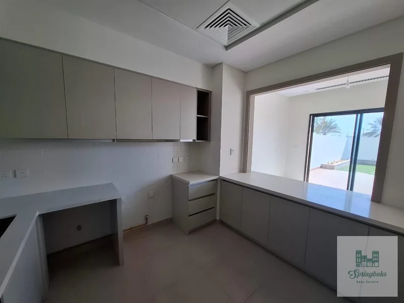 HUGE 3BR TYPE B | SINGLE ROW | LANDSCAPED62892291266562112