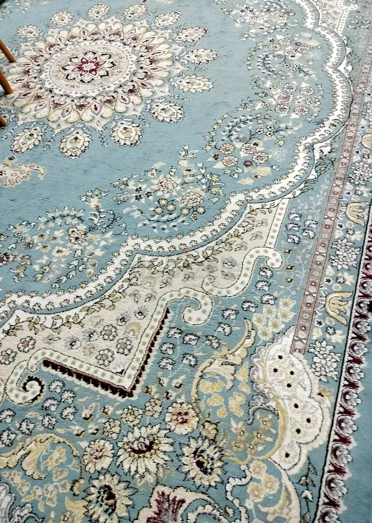 السجادة الإيرانية631857608468491125