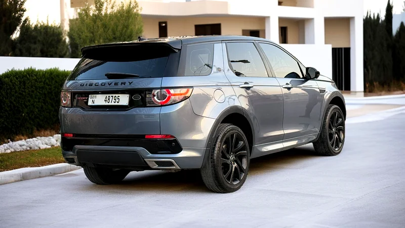 Land Rover Discovery Sport HSE 2018 with moonroof and heads-up display63488972722051112