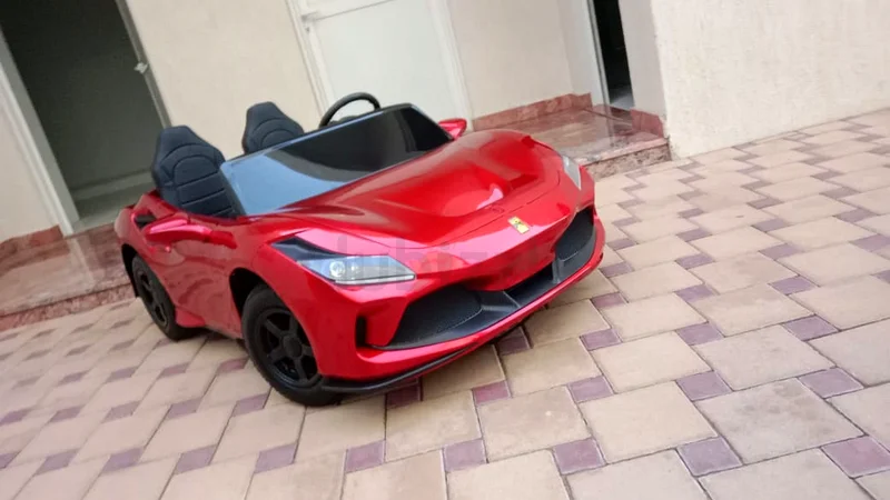 Ride on Ferrari style 24 v car big xxxx 2 seater63265093097602112