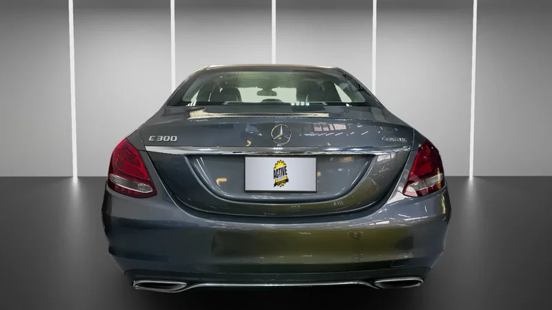 2017 Mercedes- Benz C30062931643394305111