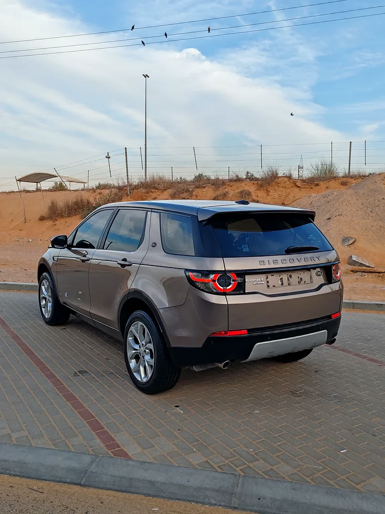 Rang rover discovery 2016 GCC agency service63159712156163112