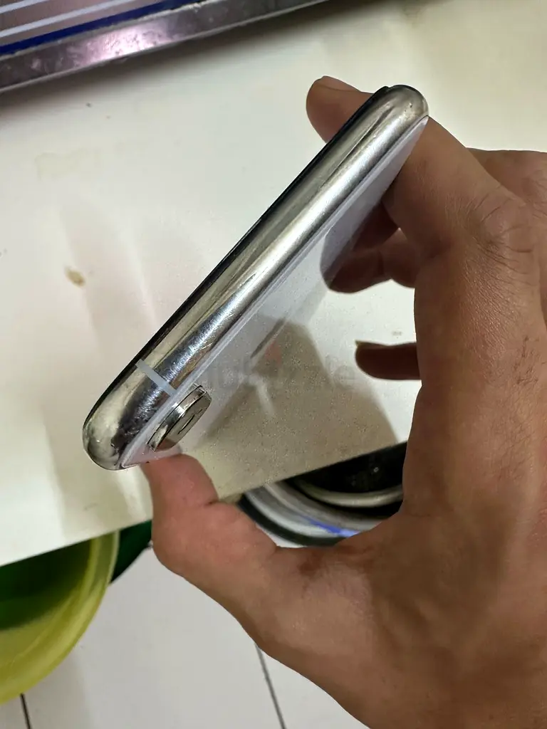 IPhone xs63213933415298112