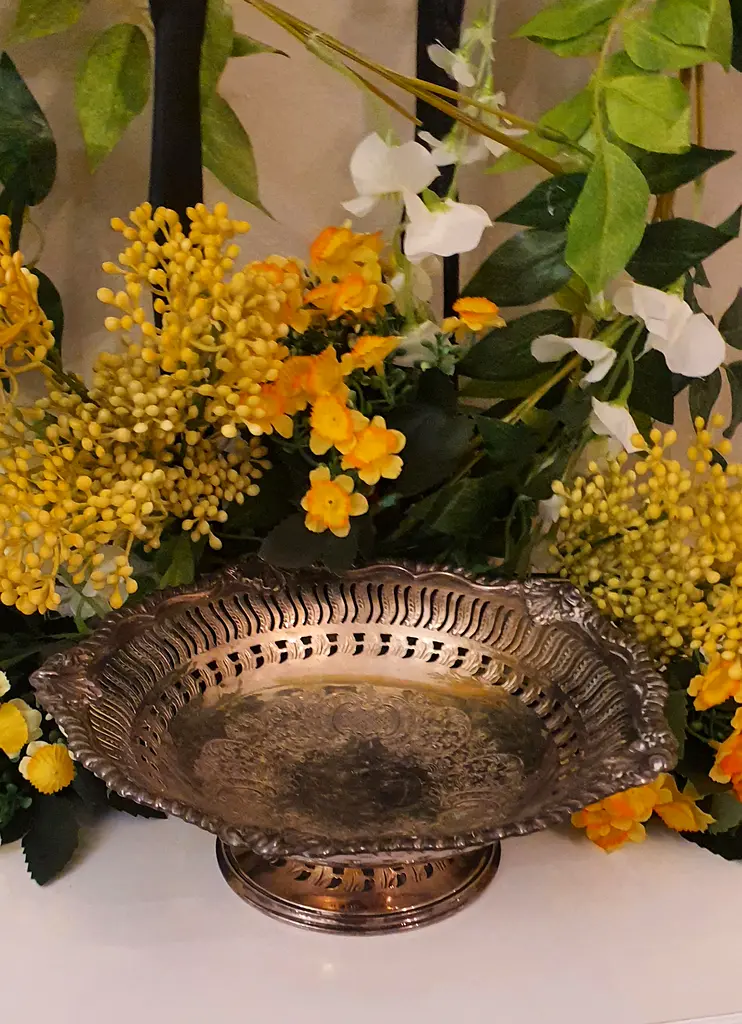 England Footed Desert Silver Plated Serving Plate