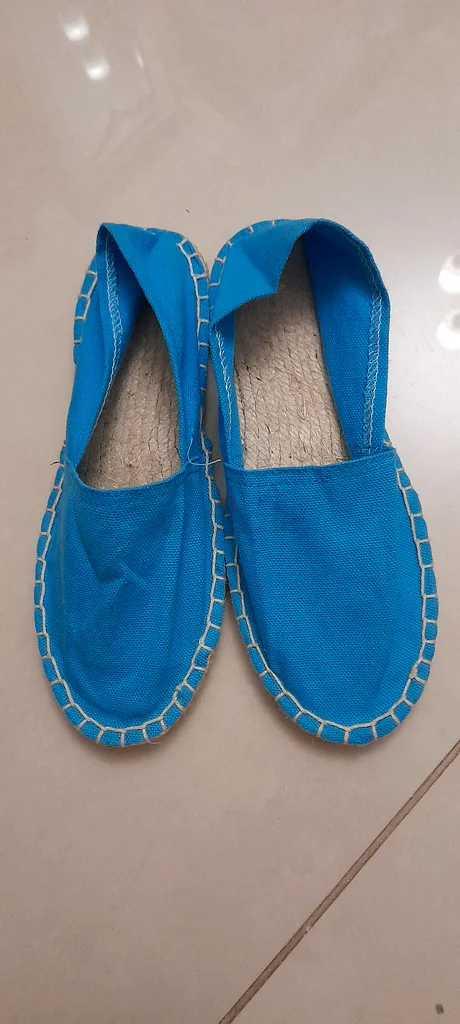 8 pairs of shoes for a girl 32-34 size63238586415234111