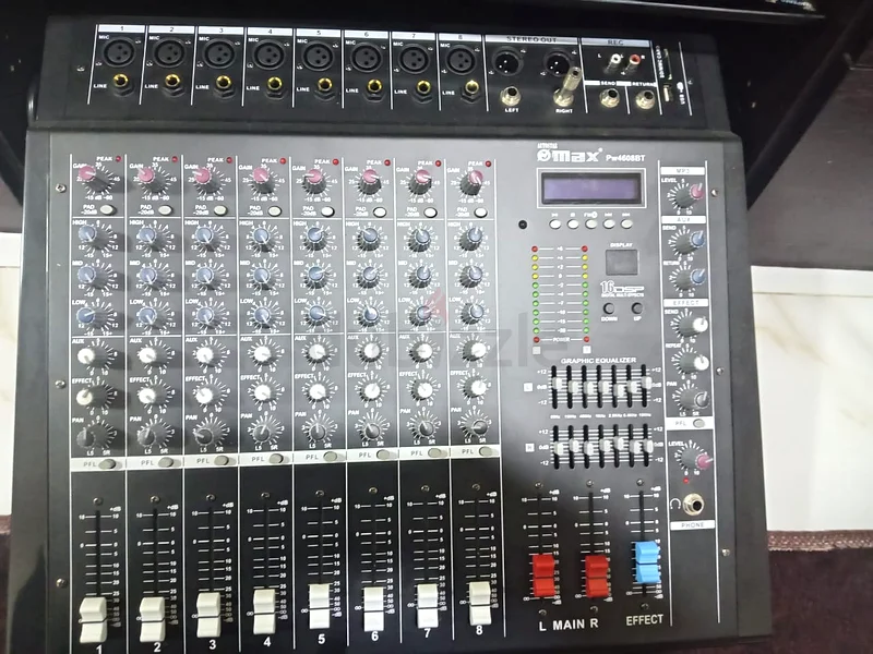 Elevate Your Beats with Numark Mixtrack Pro FX Controller!63202192240898111