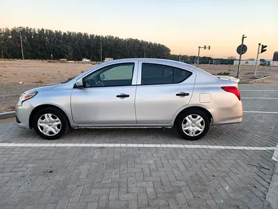 2018 Nissan VERSA 照片 8