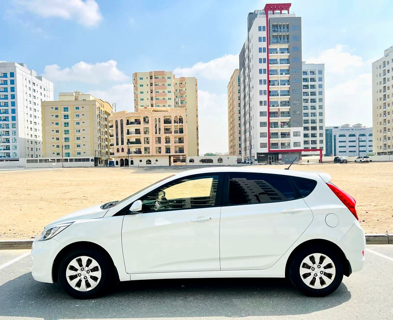 HYUNDAI ACCENT 2016 MODEL WHITE LOW KM REF.494763406902782338111