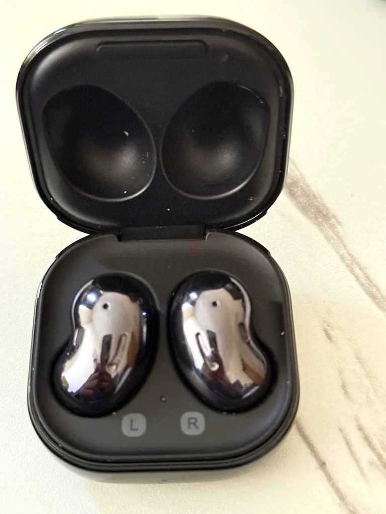 Galaxy Buds Live63221856555393111