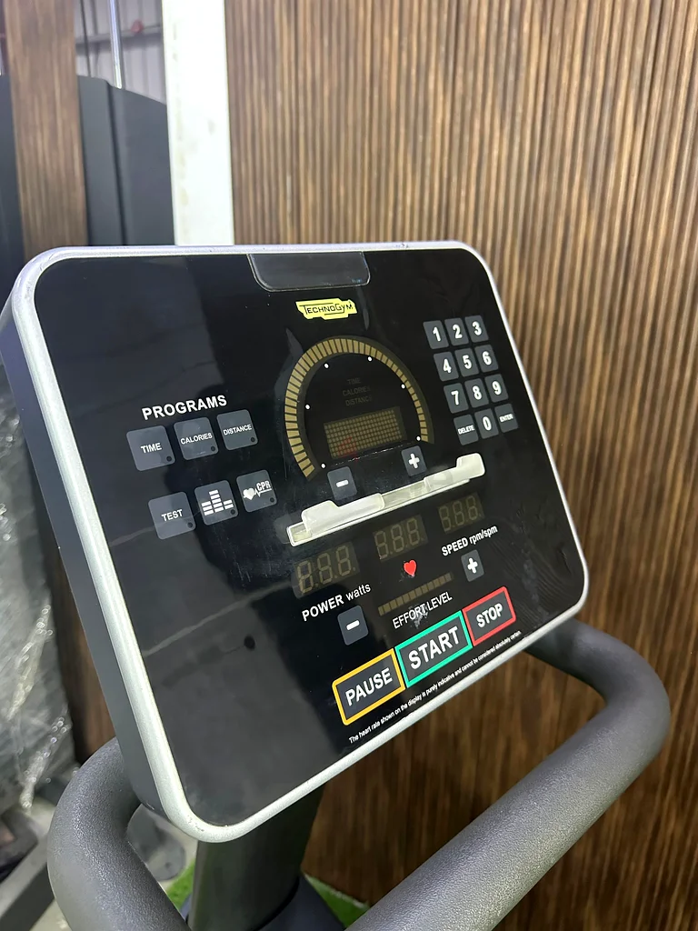Technogym recline bike in perfect condition63264581797121113