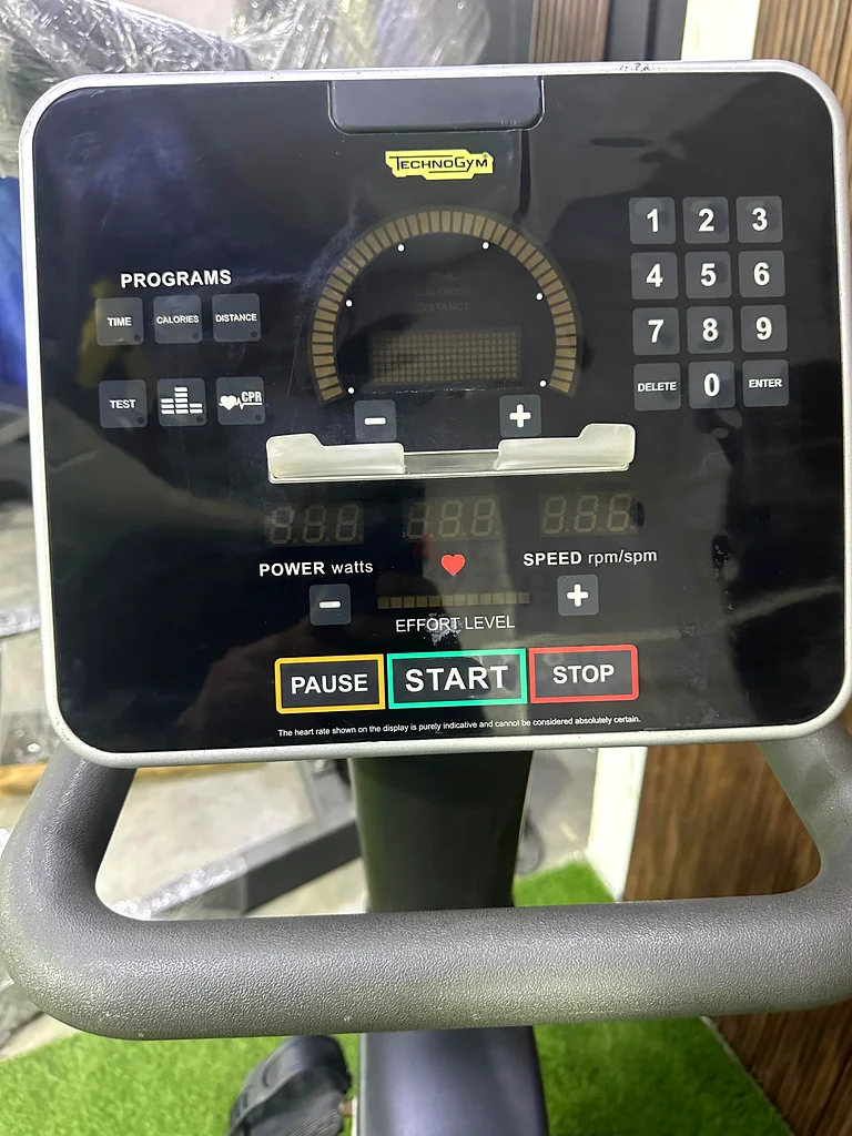 Technogym recline bike in perfect condition63264581797121114
