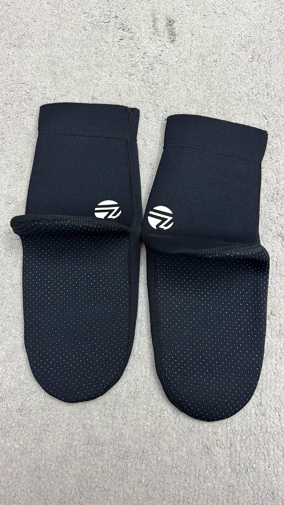 جوارب غوص زيكو من اللاتكس بسماكة 3 مم (مقاس 2XL)63241124378882112