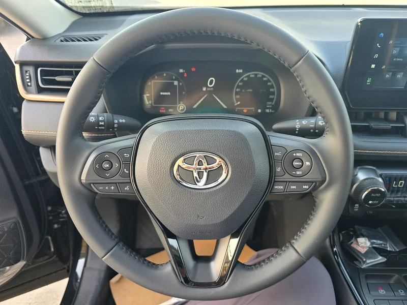 تويوتا وايلد لاندر 2.0 ناقل حركة CVT دفع كلي فاخر بلس63148650259585114
