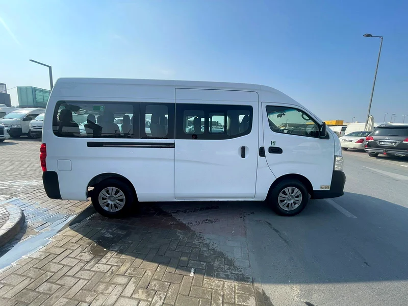 2021 Nissan Urvan Passengers63148649118466114