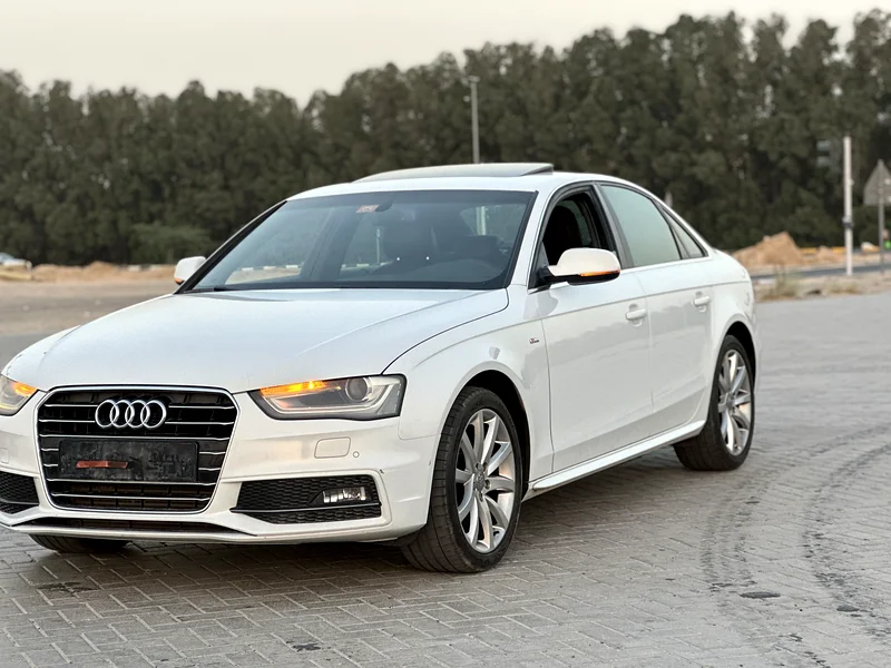 Audi A4 S-Line Top of range GCC أودي خليجي63168027122434113