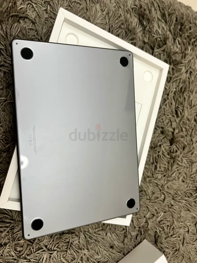 Apple MacBook Air M3 15inch63254995329795115