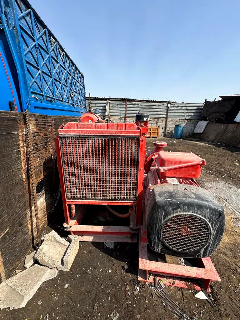 Engine and pump63257626921089112